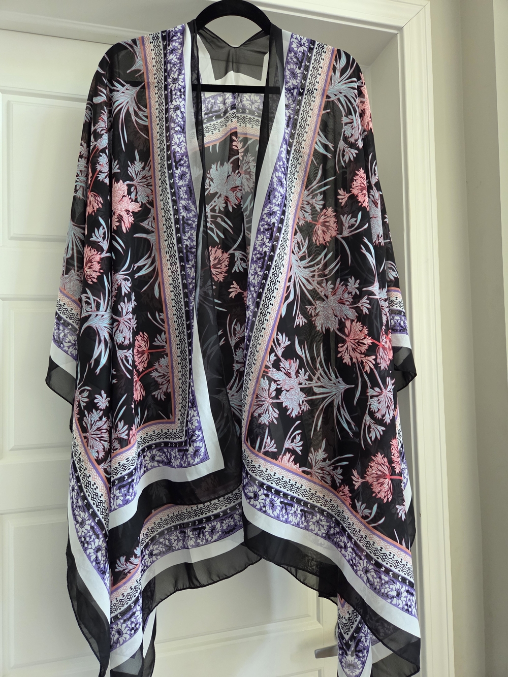 Express Black Sheer Floral Kimono One Size